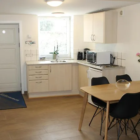 Bed and Breakfast Amalie &