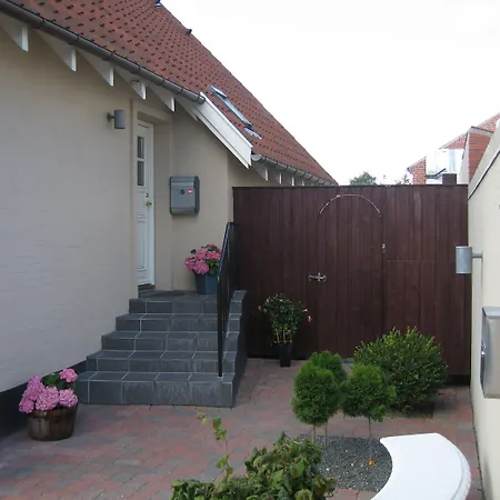 Frühstückspension Amalie Bed&breakfast&apartments 4*