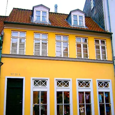 Bed and Breakfast Amalie & 4*