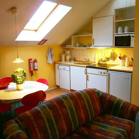 Amalie & Bed and Breakfast 4*
