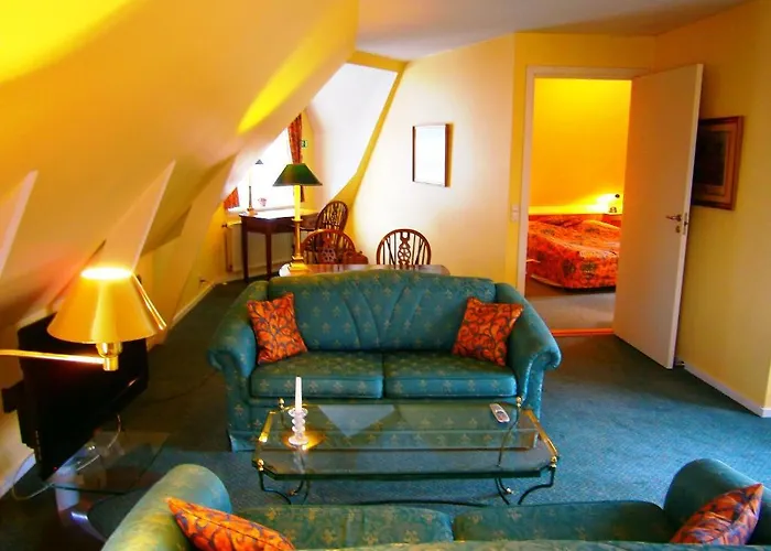 阿马里住宿加早餐公寓 4* 欧登塞